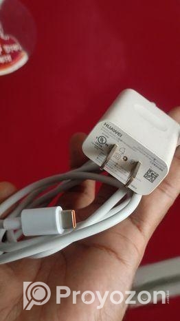 হুয়াওয়ে অরজিনাল মোবাইলের সাথে চার্জার ১০ ওয়াট ট