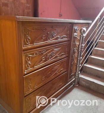 Wardrobe Sell