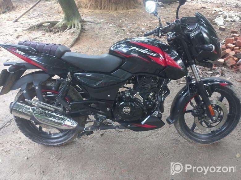 Bajaj Pulsar 150 2022