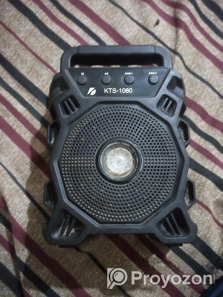 KTS-1080 Wireless Portable Bluetooth Speaker.