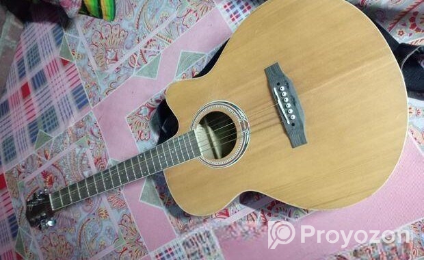 Gitar for sale