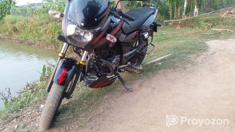 Bajaj Pulsar 150 2017