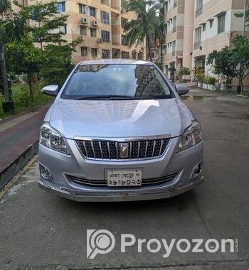 Toyota Premio F 2014