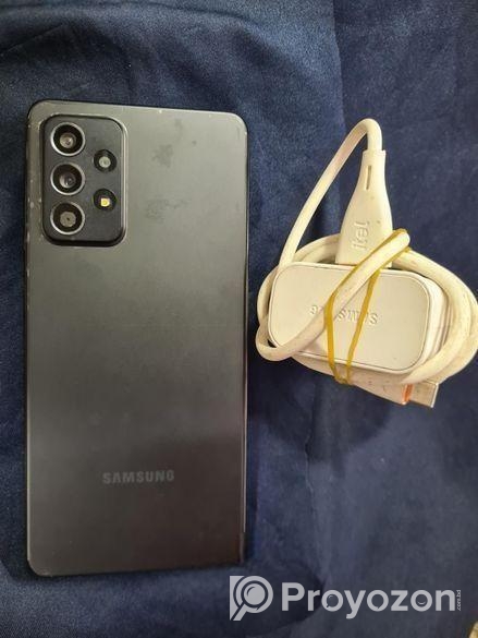 Samsung Galaxy A52 . (Used)