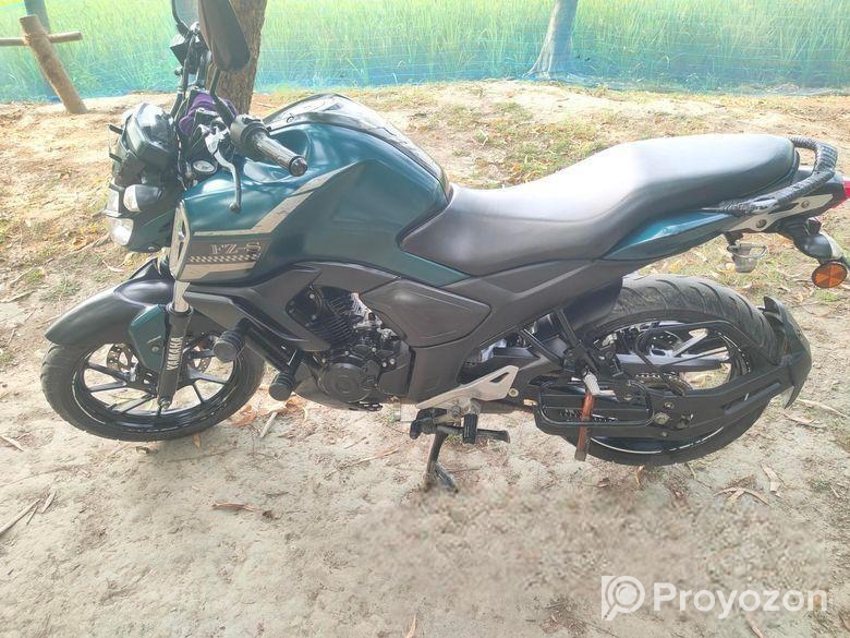 Yamaha FZS V3 vintage edition 2021