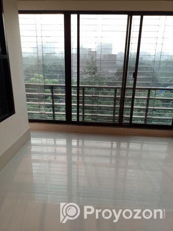 Prime Commercial Space For Rent