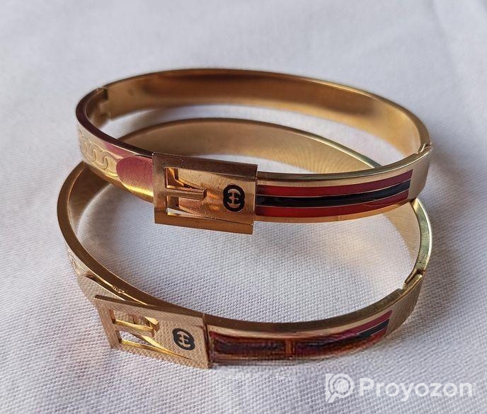 প্রিমিয়াম স্টেইনলেজ স্টিলের ব্রেসলেট