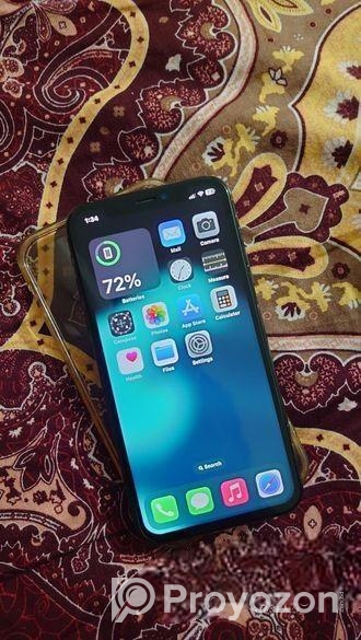 Apple iPhone X Black 64 gb (Used)