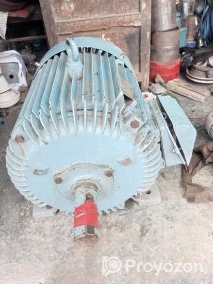 ৩০ ঘোড়া মটর