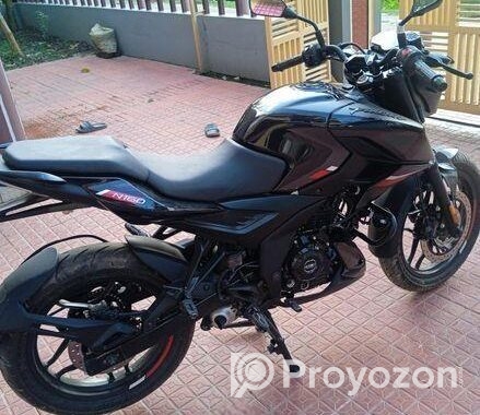 Bajaj Pulsar N 160 . 2024