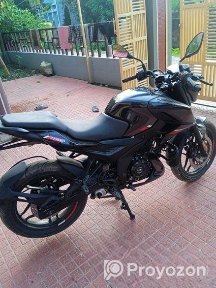 Bajaj Pulsar N 160 . 2024
