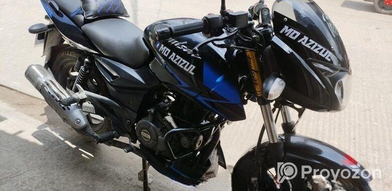 Bajaj Pulsar 150 . 2019