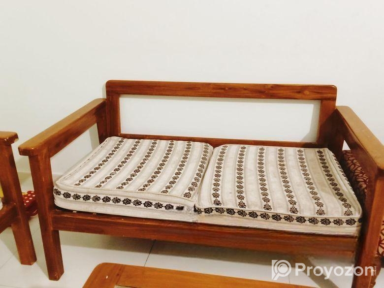 সেগুন কাঠের তৈরি ভালো মানের ফার্নিচার অনলি ২.৫ ইয়