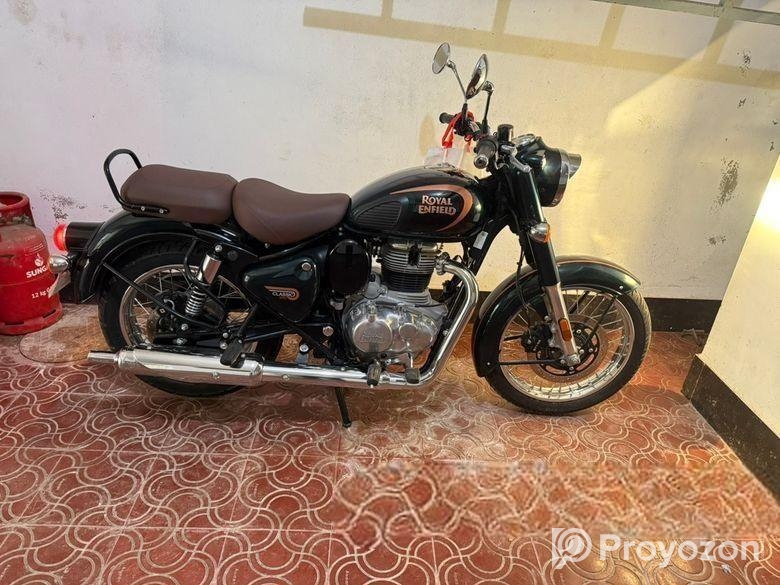 Royal Enfield Classic 350 2025
