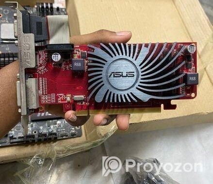 Graphics Card And Liquid Cooling Fan