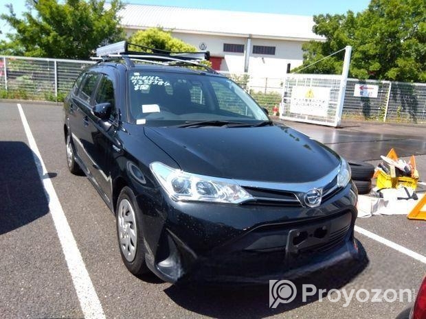 Toyota Fielder EX Black 3.5/74k km 2020