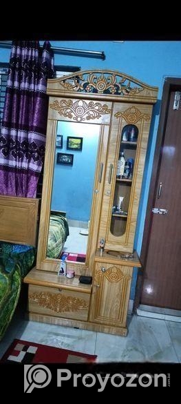 ড্রেসিং টেবিল বিক্রি হবে
