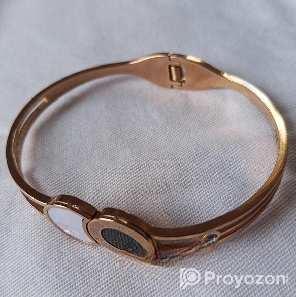 প্রিমিয়াম স্টেইনলেজ স্টিলের ব্রেসলেট