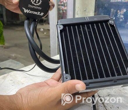 Graphics Card And Liquid Cooling Fan