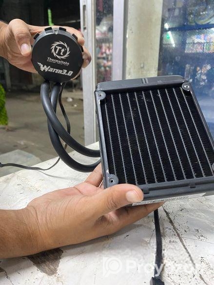 Graphics Card And Liquid Cooling Fan