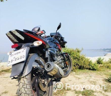 Bajaj Pulsar 150 . 2021