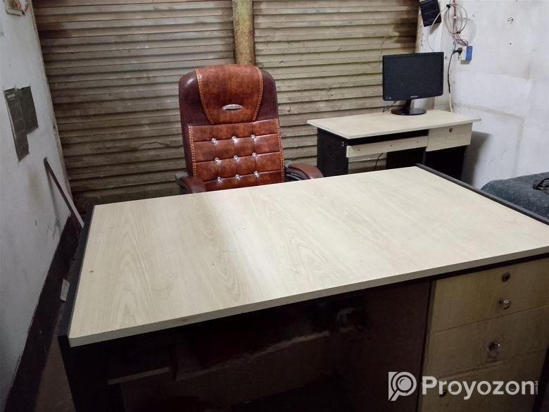 Office Desk + Boss Chair Computer Table