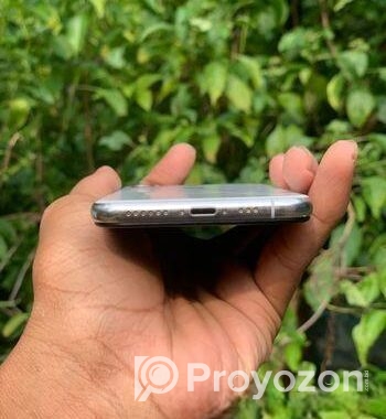 Apple iPhone XS (Used)