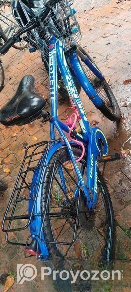 একটি বাইসাইকেল বিক্রি করা হইবে।