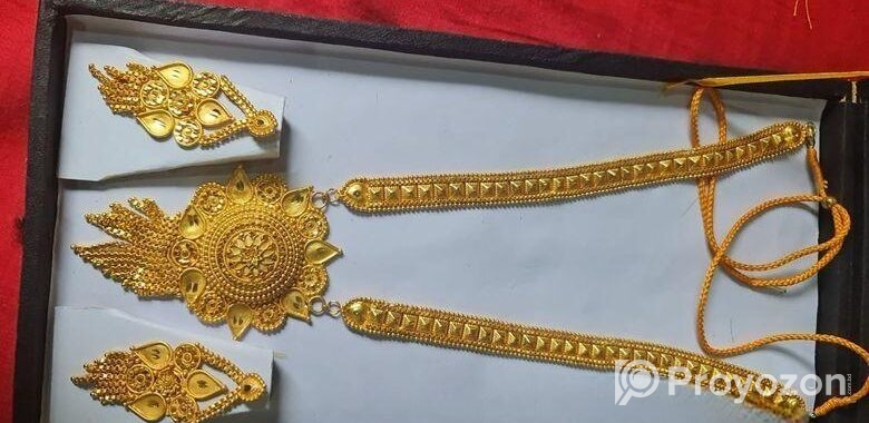 নেকলেস টি বিক্রি করা হবে