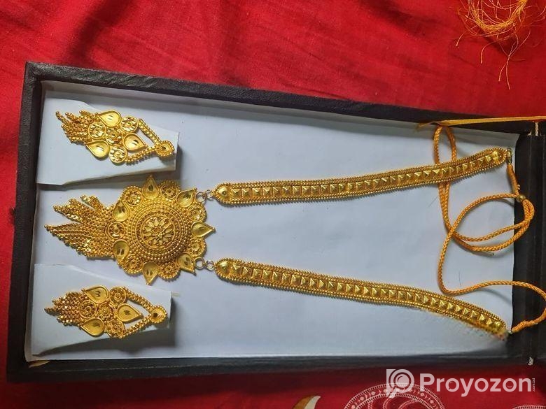 নেকলেস টি বিক্রি করা হবে