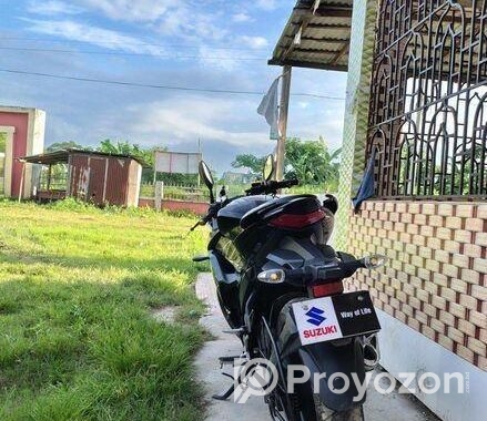 Suzuki Gixxer SF Fi Abs 2024