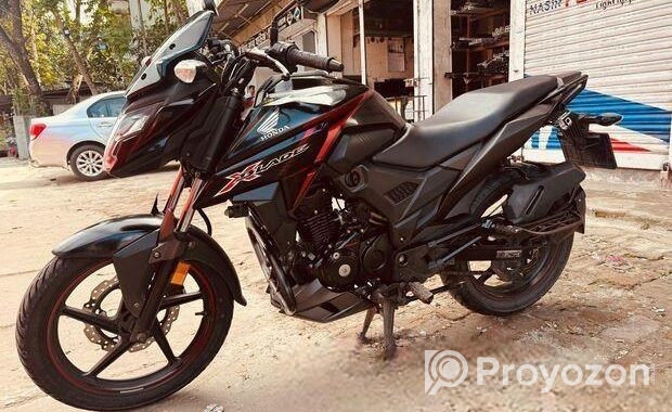 Honda X Blade std 2023