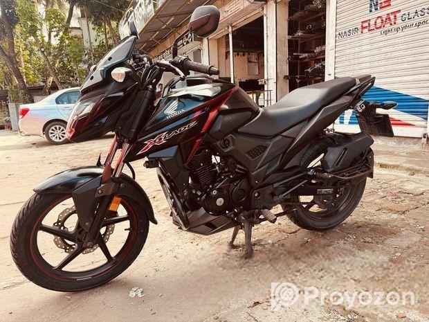 Honda X Blade std 2023