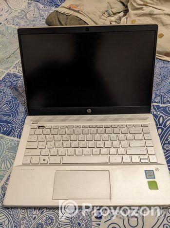 Hp i5 8th Ram8 2GB nvdia graphics 256 ssd