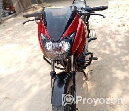 Bajaj Pulsar 150 আমি কিনছি ৭ মাস হবে 2014