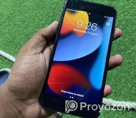 Apple iPhone 7 Plus . (Used)