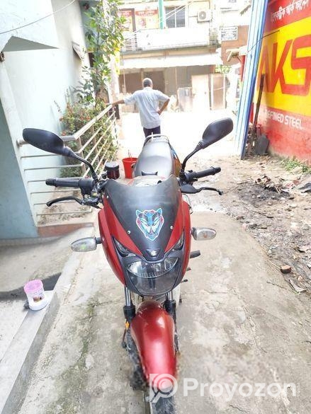 Bajaj Pulsar 150 2016