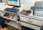 7/2 feet Table for sell