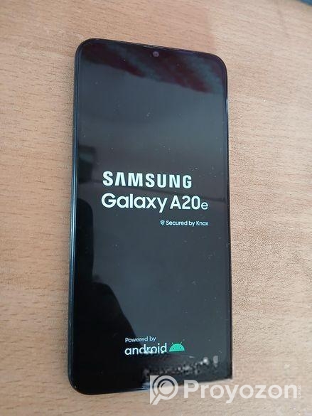 Samsung Galaxy A20e (Used)