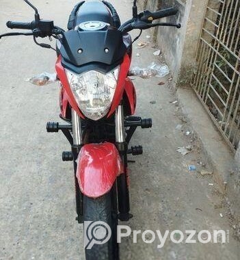 Suzuki Gixxer Monotone . 2017