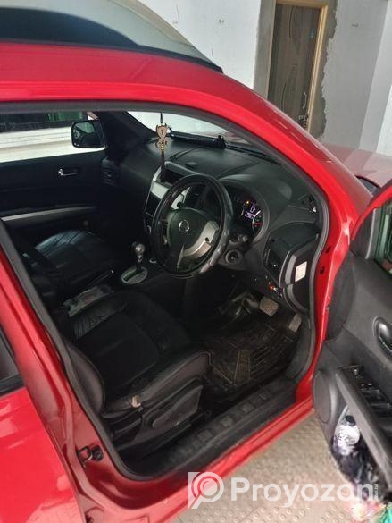 Nissan X-Trail . 2025