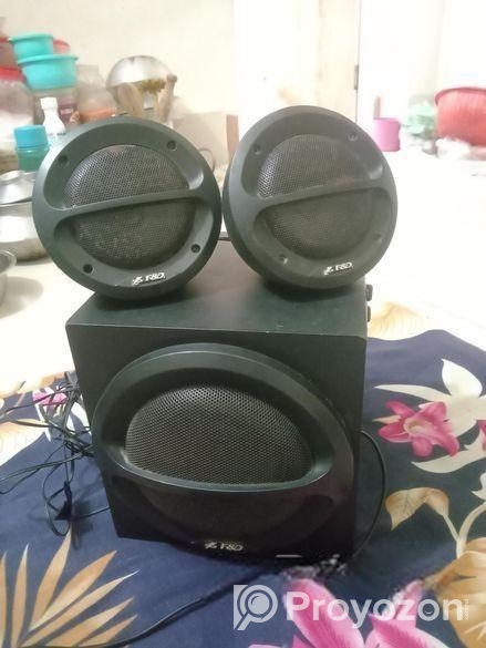 বিক্রি হবে F&d স্পিকার
