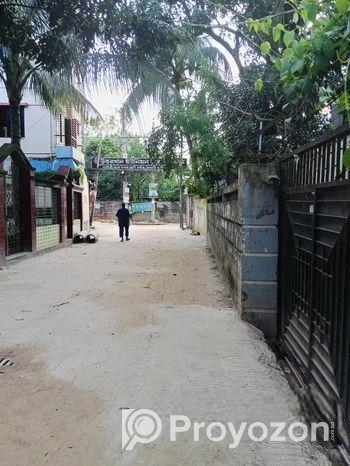 উত্তররার অতি কাছে জমির শেয়ার বিক্রি হচ্ছে