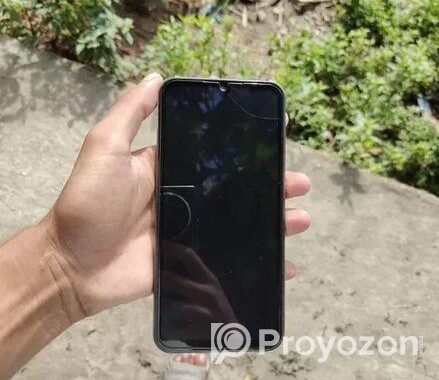 Samsung 8/128 (Used)