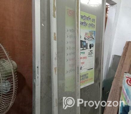 থাই গ্লাস বিক্রি হবে