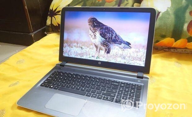 HP PAVILION CORE i3 8GB/256GB SSD 15.6 BIG DISPLAY