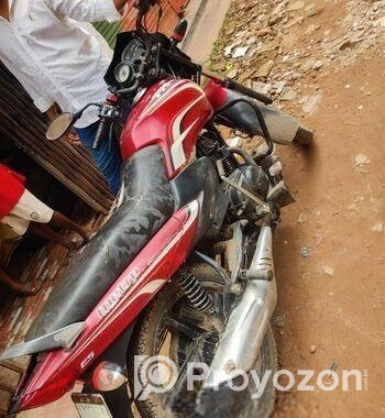 TVS Metro 100 2017