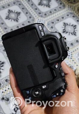 যারা নতুন ক্যামেরা খুঁজছেন
