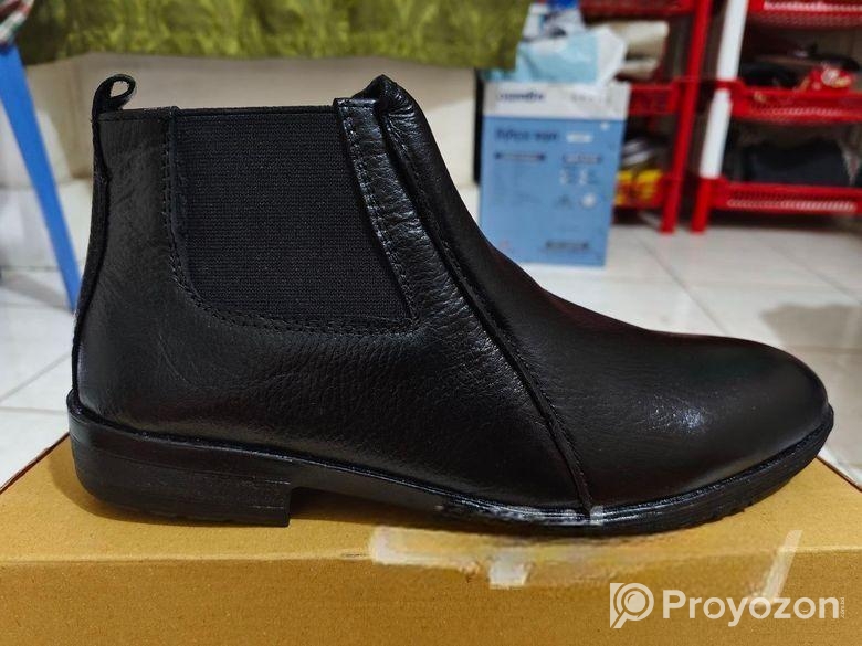 formal chelsea boots, (Size- 40)
