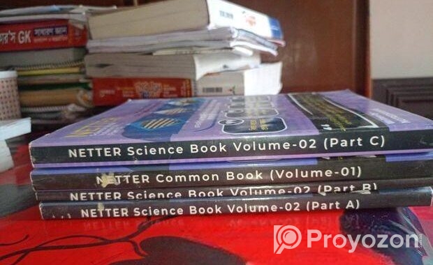 Note dame college admission book(Netter)